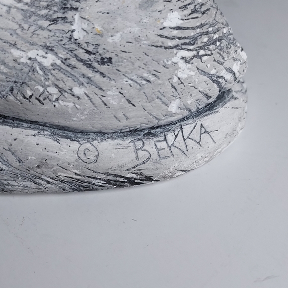 VTG Volcanic Ash Reclining Moose Figurine - Picture 7 of 7